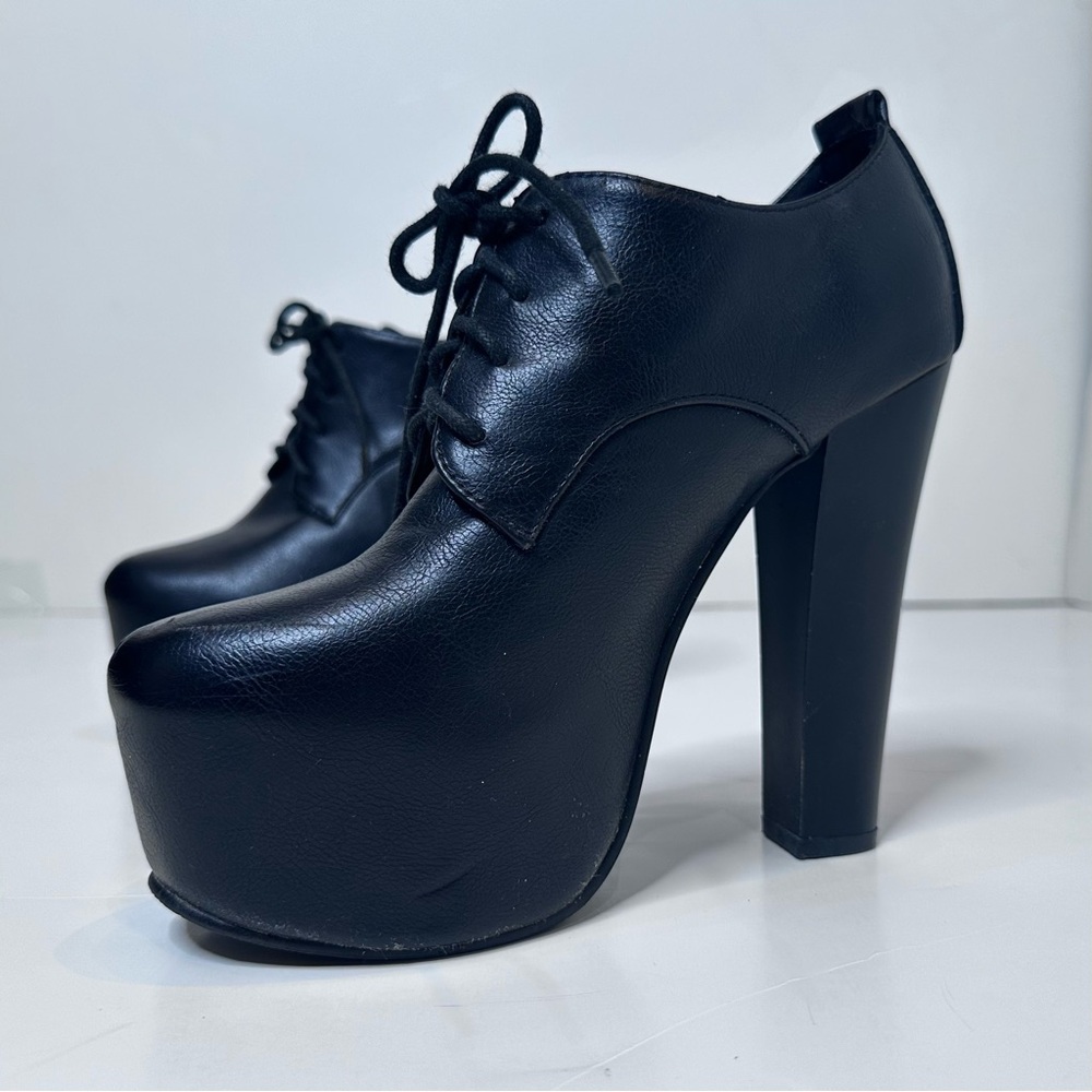 Black Platform 5” Booties